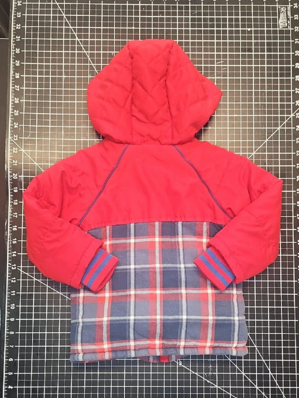 Disney Red Mickey Mouse Quilted Hooded Jacket Red Blue Plaid Toddler Size 3